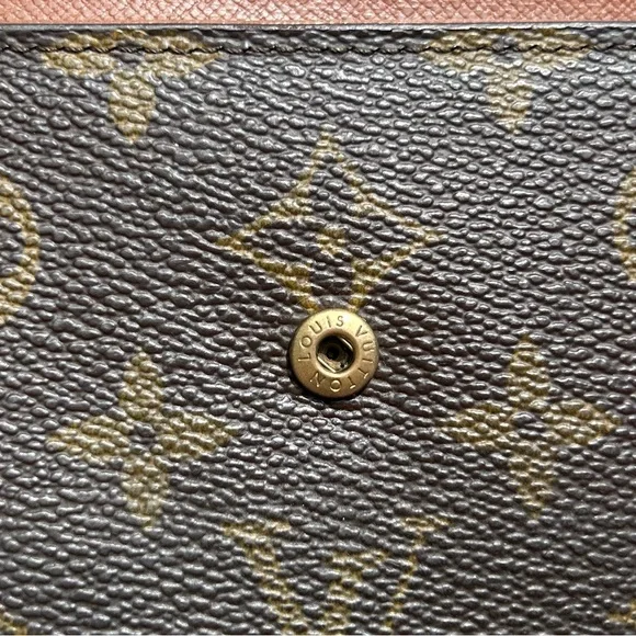 Louis Vuitton Mini Brown Monogram Wallet Crossbody - Picture 3 of 7